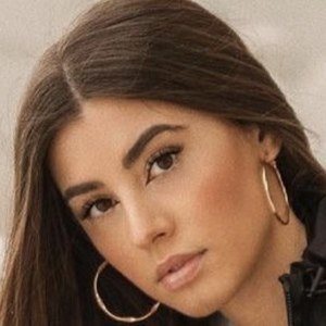 Nina Hita Headshot