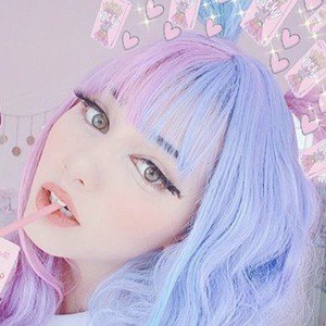 Nintendo.grl Headshot 7 of 10