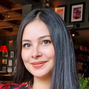 Nisrine Elebbar Headshot 4 of 6