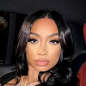 niyaiman Headshot 3 of 5