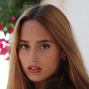 Noa Villar at age 16