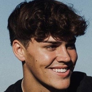 Noah Beck - Age, Family, Bio | Famous Birthdays