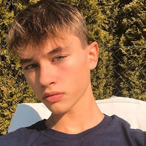 Noah Gusenbauer - Age, Family, Bio | Famous Birthdays