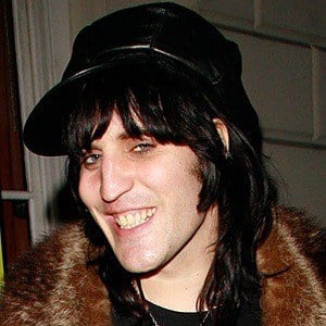 Noel Fielding Headshot 6 of 10