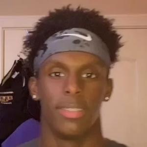 notelijxh Headshot 3 of 10