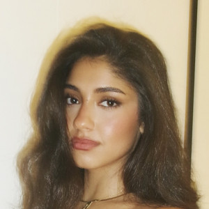 Guess the celebrity