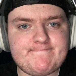 Nudah Headshot 7 of 10