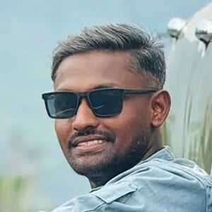Nunna Ramesh Headshot 3 of 6