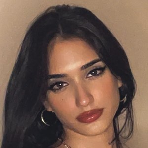 nuvpreetkaur Headshot 10 of 10