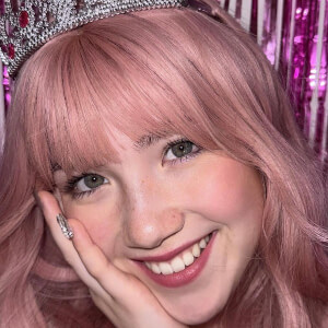O Jas Headshot 6 of 10