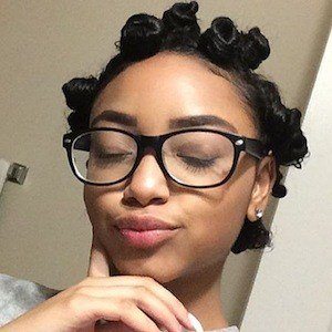 Official Reine - Age, Family, Bio | Famous Birthdays