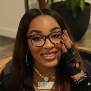 officiallyseni Headshot 3 of 3