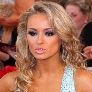 Ola Jordan Headshot 8 of 10