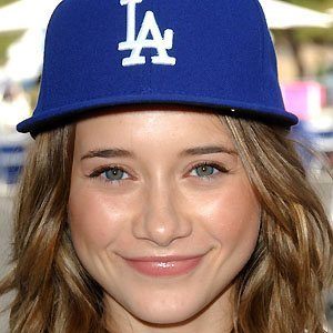 Olesya Rulin Headshot 5 of 9