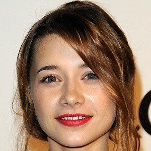 Olesya Rulin Headshot 6 of 9