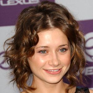 Olesya Rulin at age 21