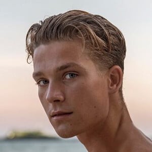 Oliver Svejstrup Brynnum Headshot 4 of 7