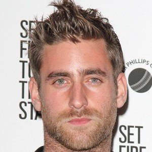 Oliver Jackson Cohen at age 28