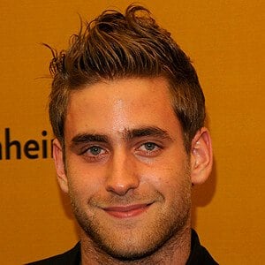 Oliver Jackson Cohen at age 22