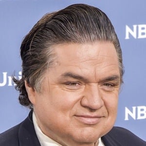 Oliver Platt at age 56