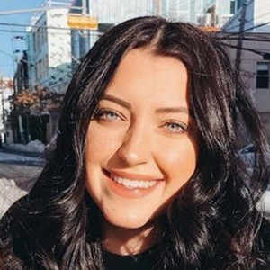 Olivia Biermann Headshot 4 of 6