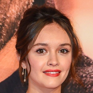 Olivia Cooke Headshot 8 of 9