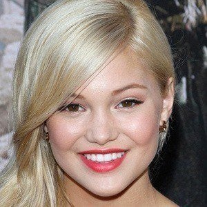 Olivia Holt at age 15