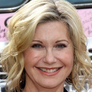 Olivia Newton-John Headshot 2 of 10