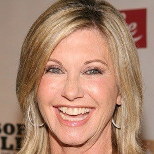 Olivia Newton-John Headshot 7 of 10