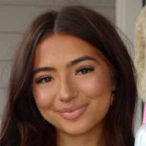 Olivia Owassa Headshot 4 of 7