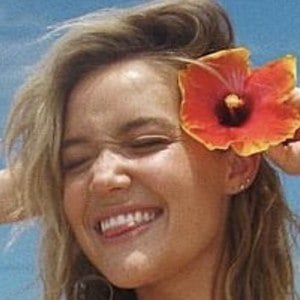 Guess the celebrity
