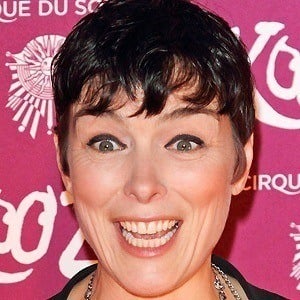 Olivia Williams Headshot 4 of 10