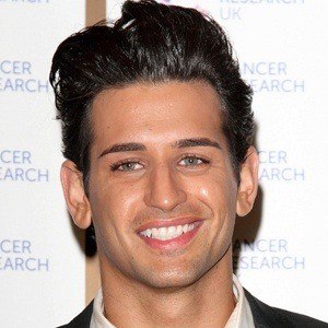 Ollie Locke Headshot 8 of 10