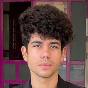 Omar Kato Headshot 2 of 4