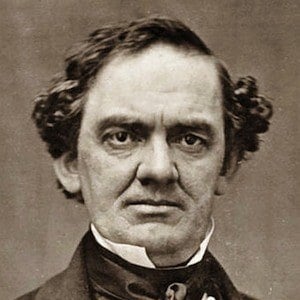 PT Barnum Headshot 2 of 3