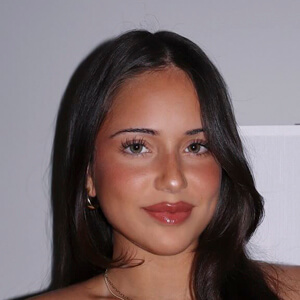 Paige Rivera Headshot 4 of 5