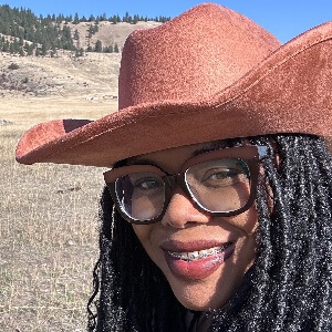 Pamela Smith Headshot 2 of 3