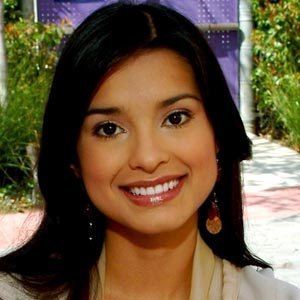 http://www.famousbirthdays.com/headshots/paola-rey-2.jpg