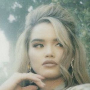 Paris Berelc at age 20