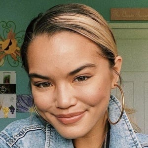 Paris Berelc at age 21