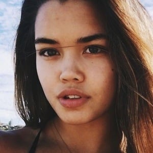 Paris Berelc at age 17