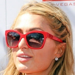 Paris Hilton Headshot