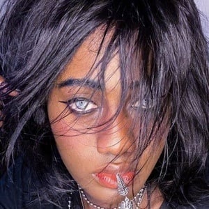 Paris Senpai Headshot 7 of 13