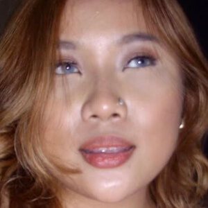 Paula Valbuena Headshot 8 of 10