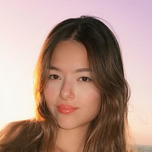 Paula Moreno Headshot 4 of 8