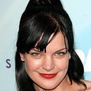 Pauley Perrette Headshot 4 of 5