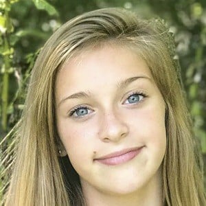 Payton Dakota Headshot 10 of 10