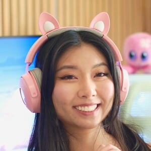 PeachieTech Headshot 2 of 3