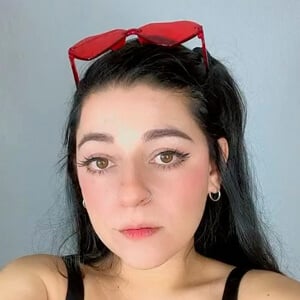 Peachy Sama Headshot 4 of 4