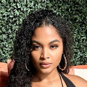 jovipena Headshot 5 of 10